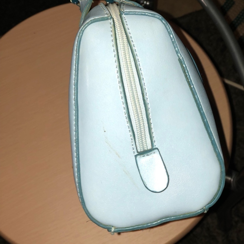 Mondani New York Pale Blue and green hand bag purse - Picture 3 of 9